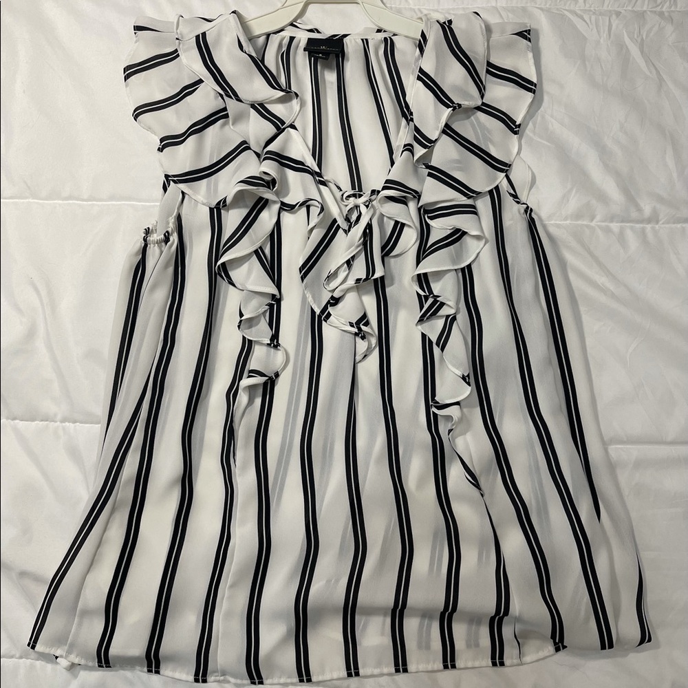 Worthington blouse top women small black white work